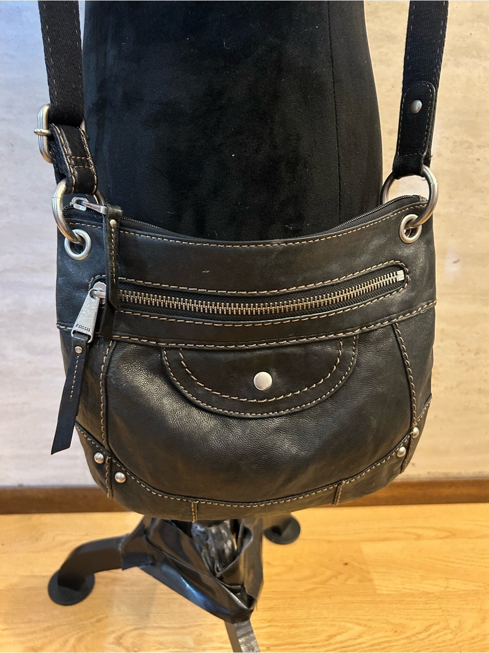 Fossil Liberty "Long Live Vintage" Black Leather Crossbody